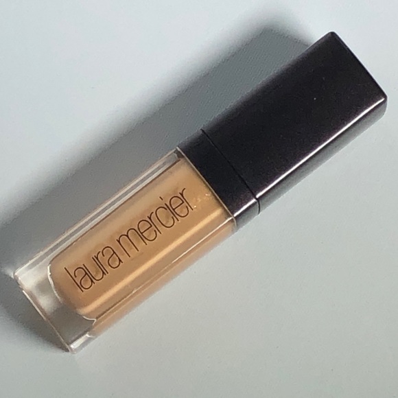 Laura Mercier Lip gloss Bare Naked Mini Size - Picture 1 of 3